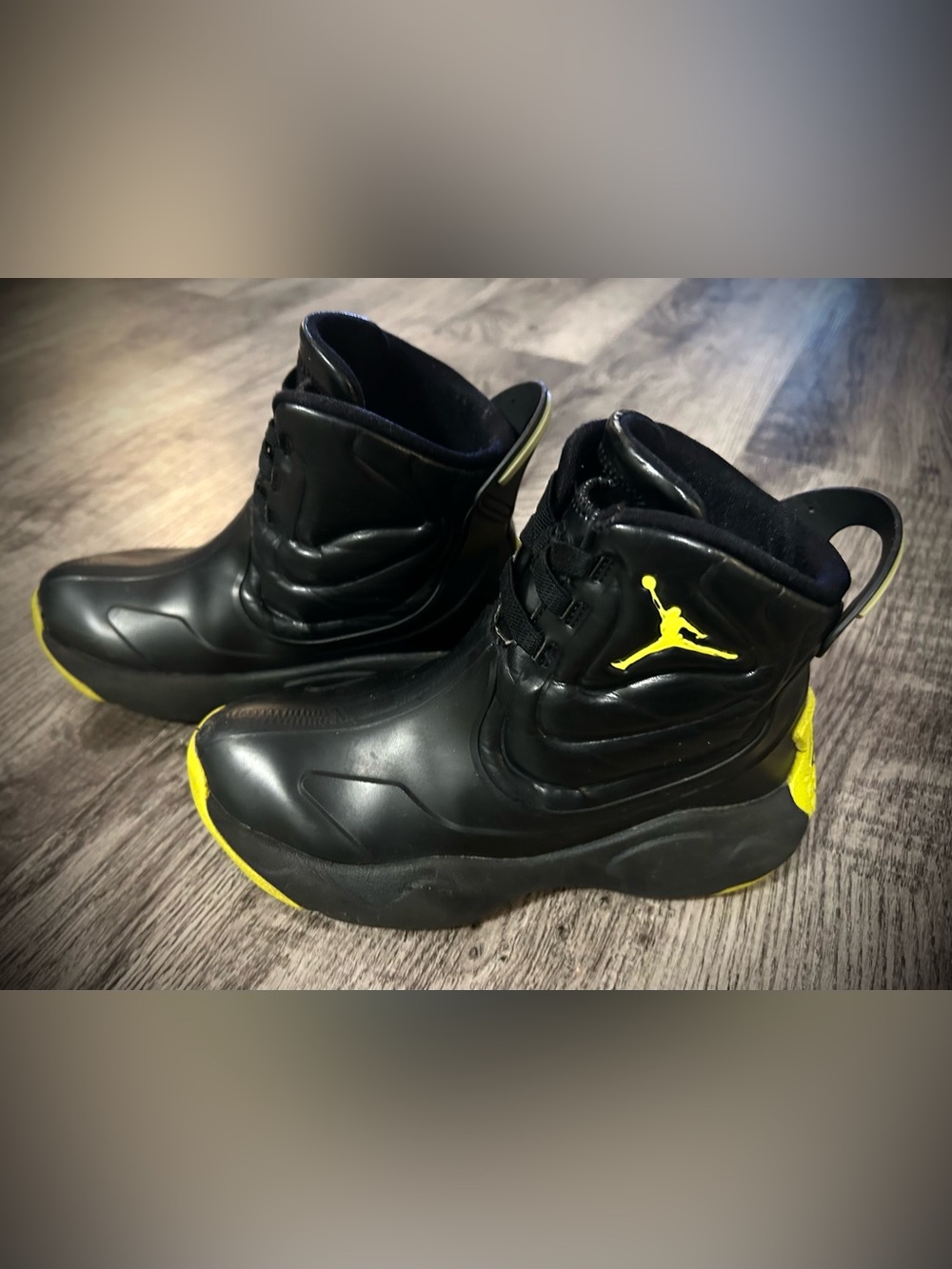 Jordan Drip 23s rain & snow boots boys size 13C- waterproof, scuff proof.